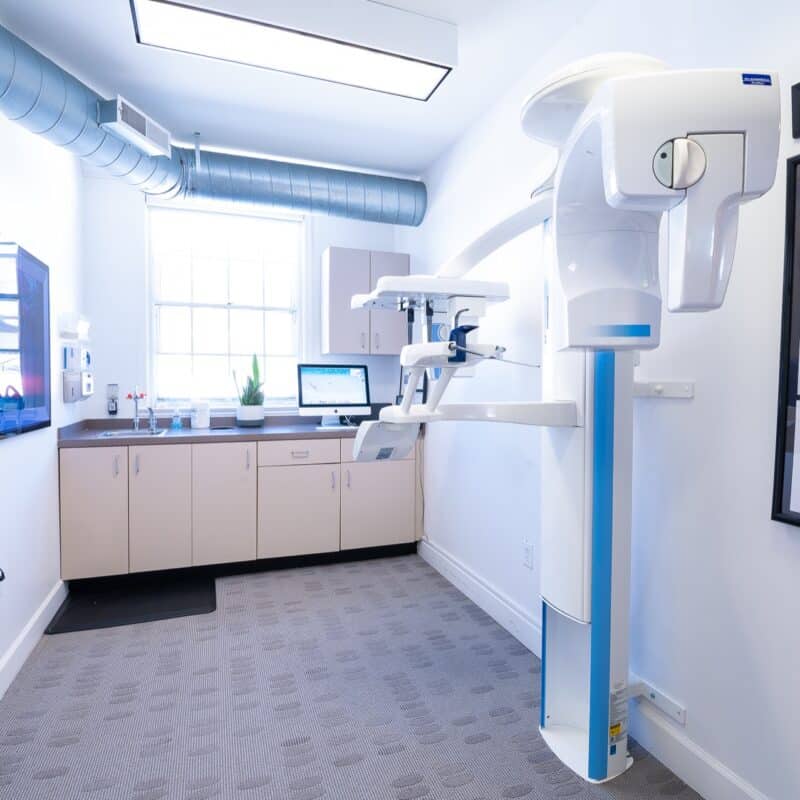 Office Interior Larson Orthodontics Alexandria Virginia 2021 38 800x800 - Our Orthodontic Office in Alexandria Virginia